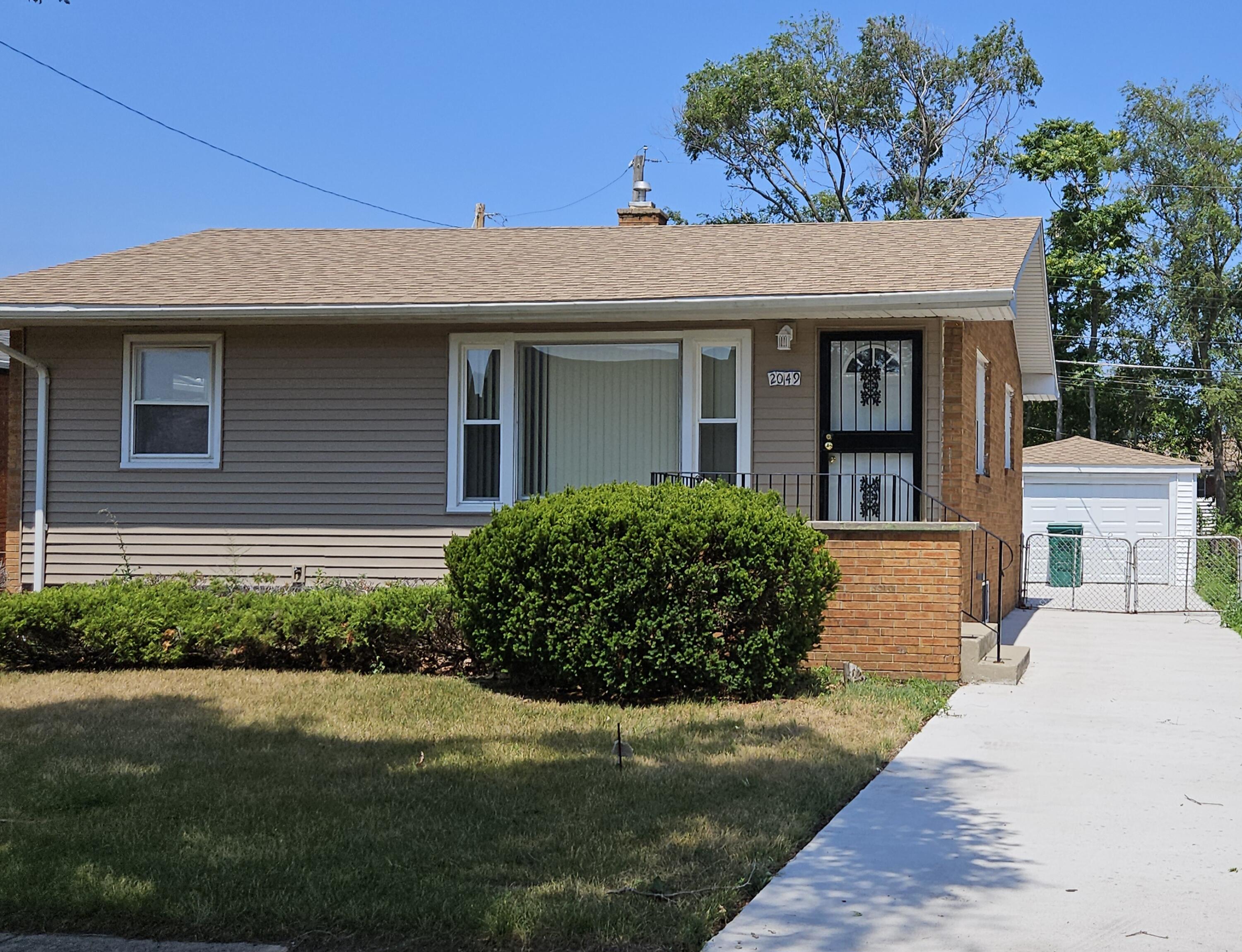 2049 Monroe Lane