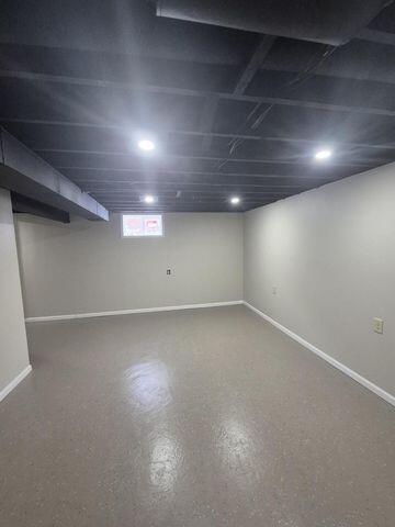 2049 Monroe Lane