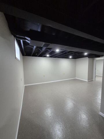 2049 Monroe Lane