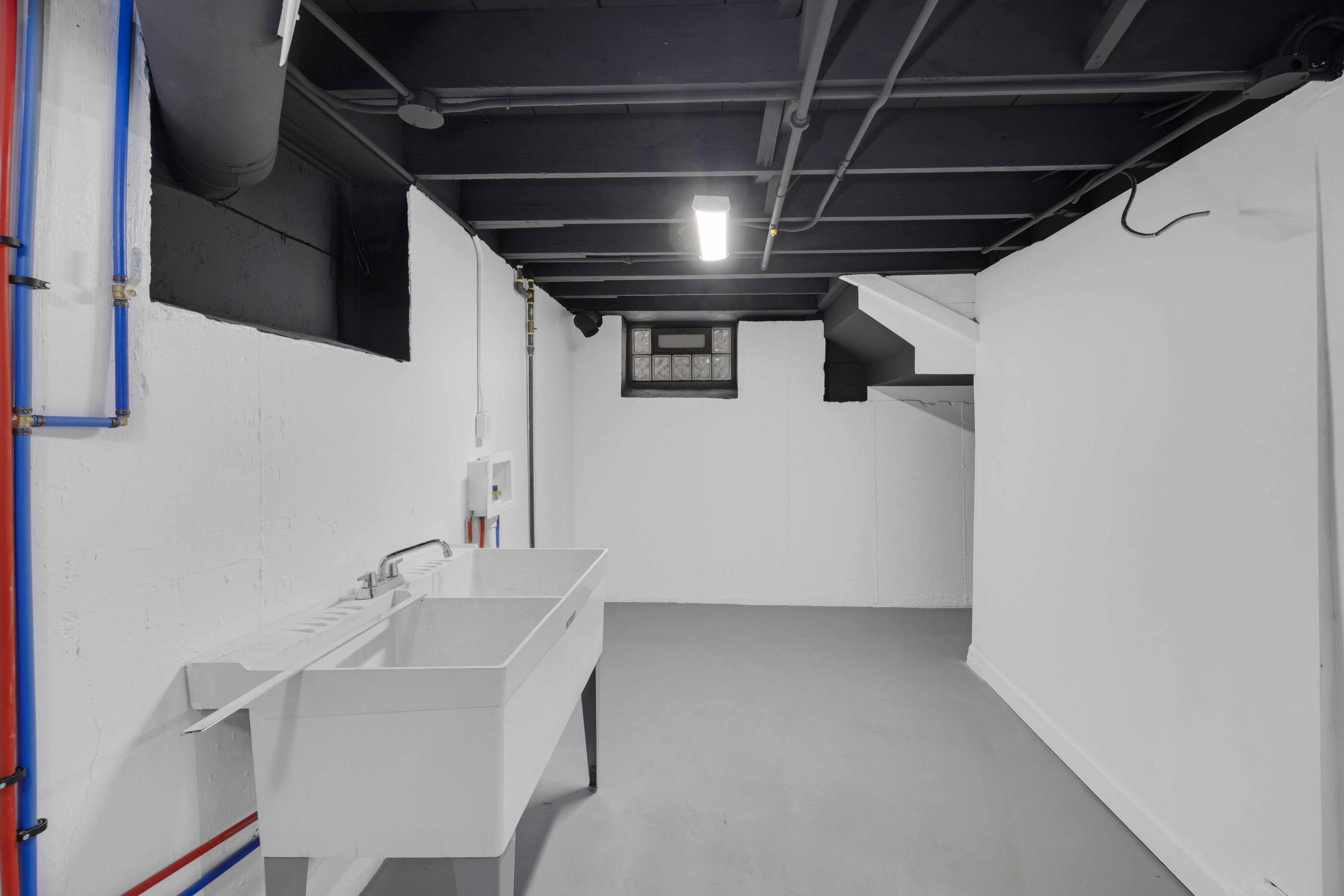 5428 Chestnut Avenue