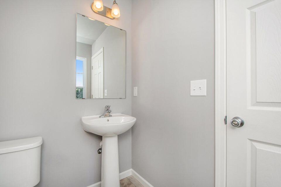 4534 W 78th Place