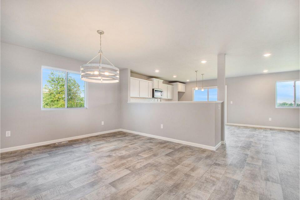 4534 W 78th Place