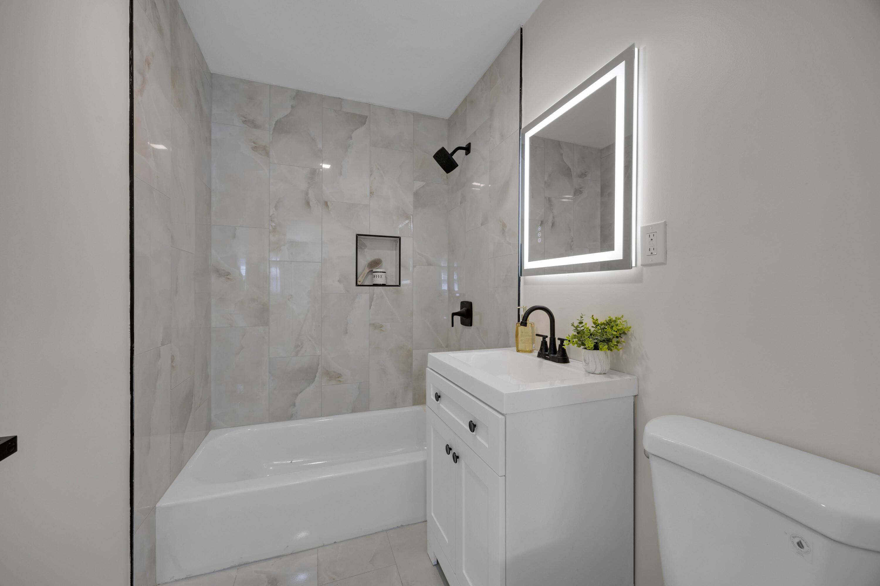 2110 Cleveland Street