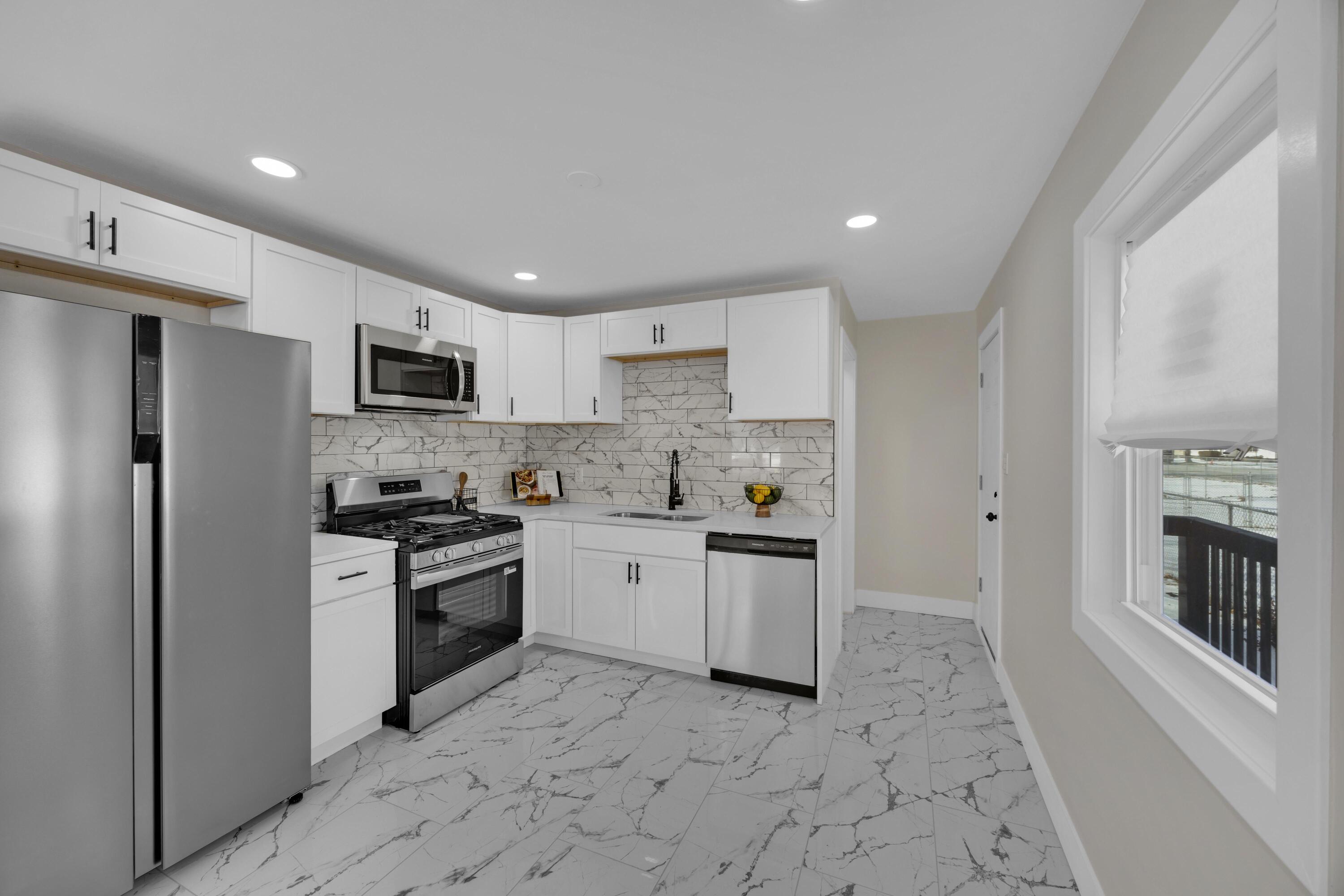 2110 Cleveland Street