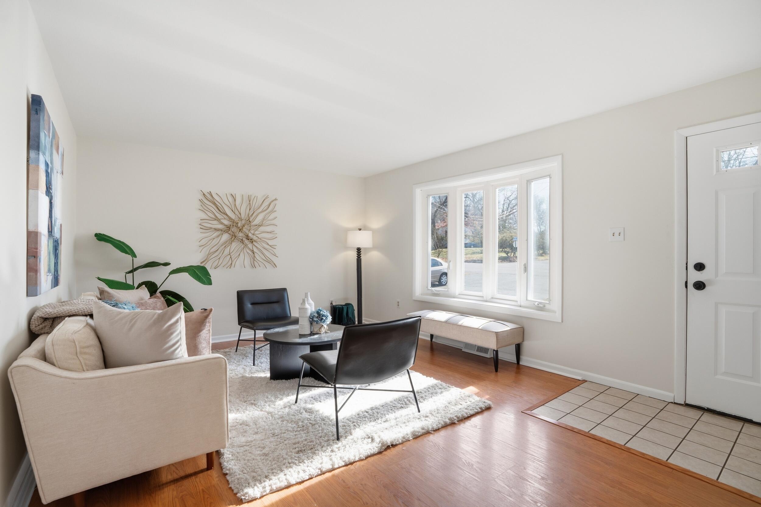 3816 Riverdale Avenue