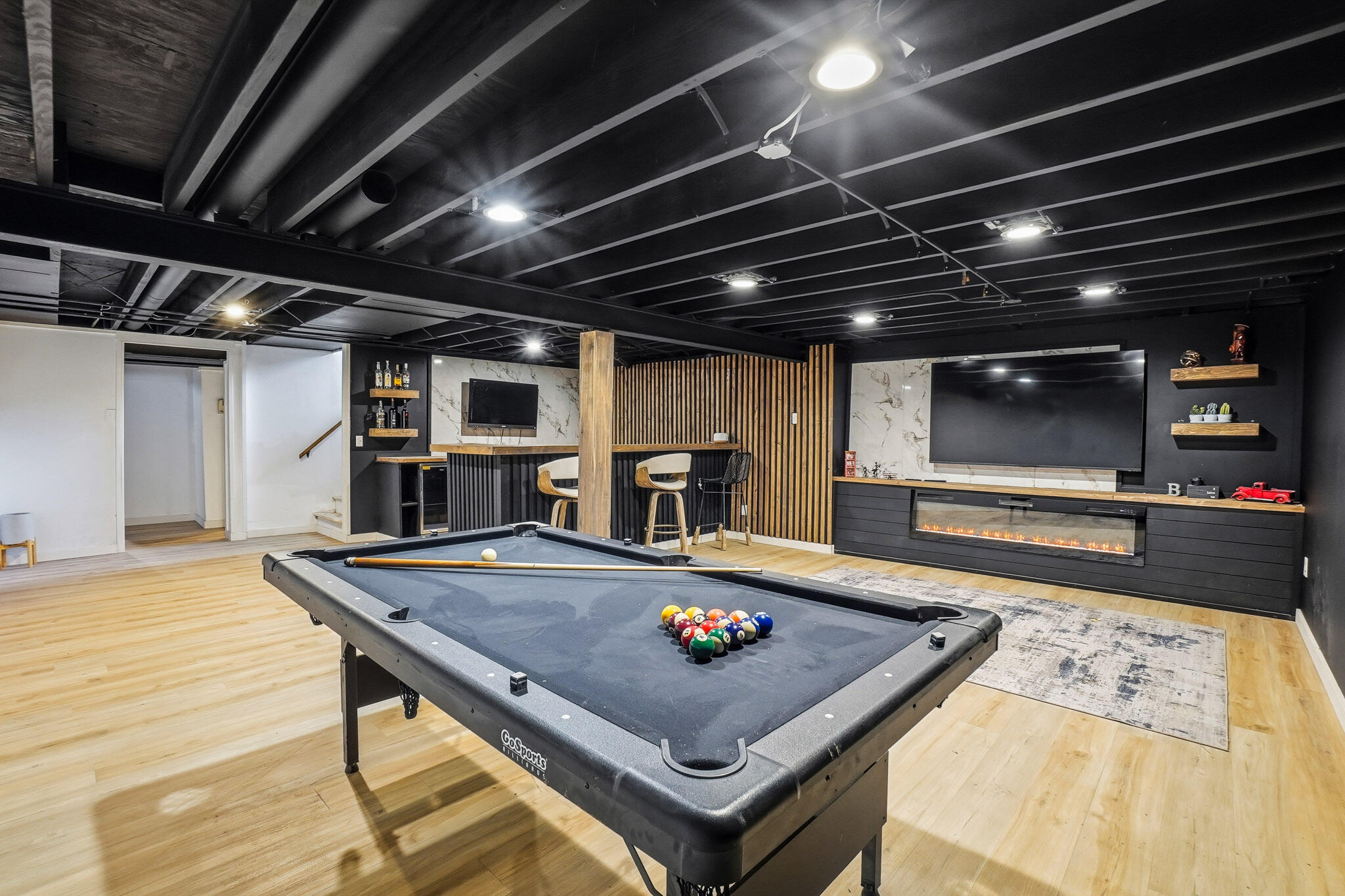 2607 W 60th Drive Unit: W