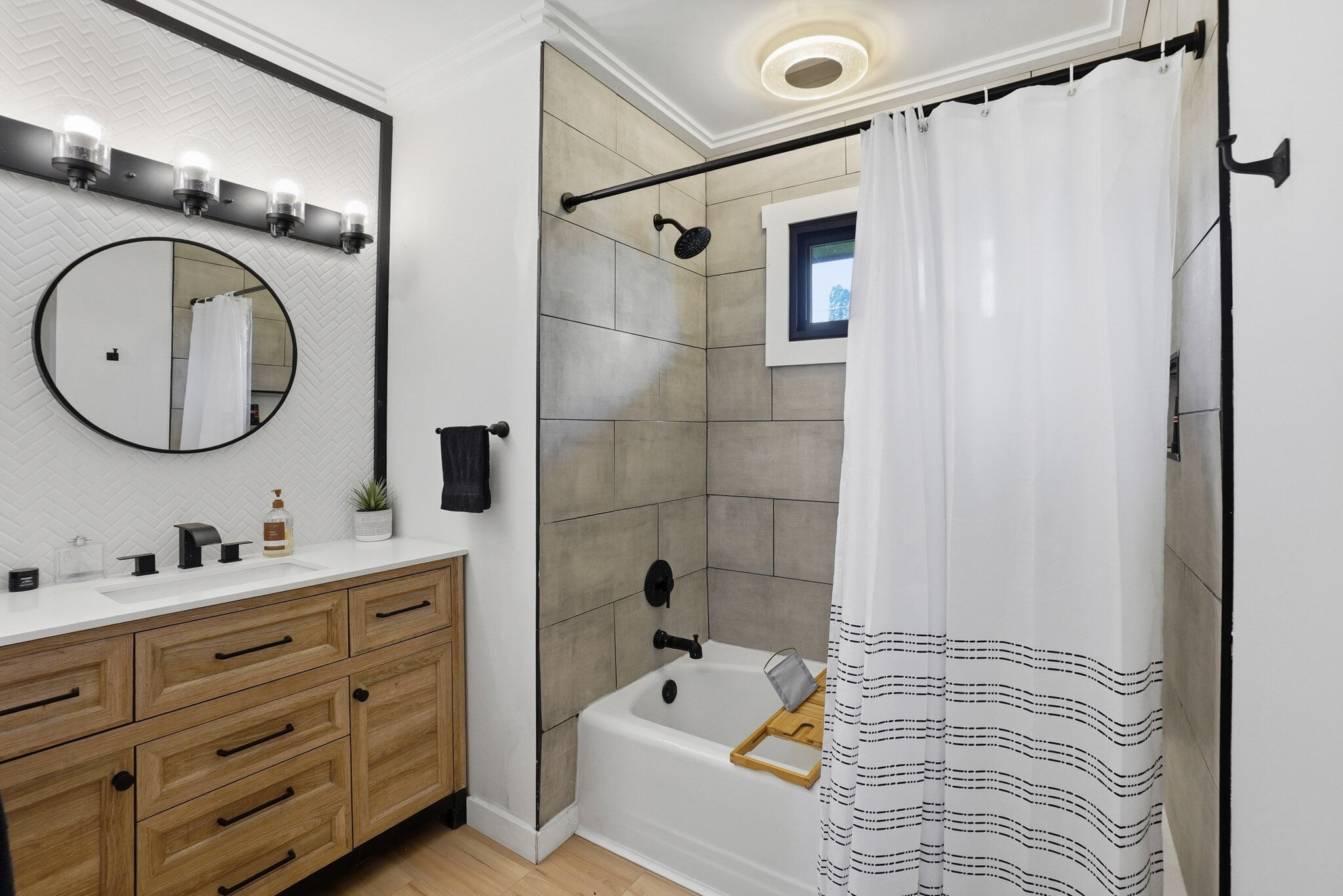 2607 W 60th Drive Unit: W