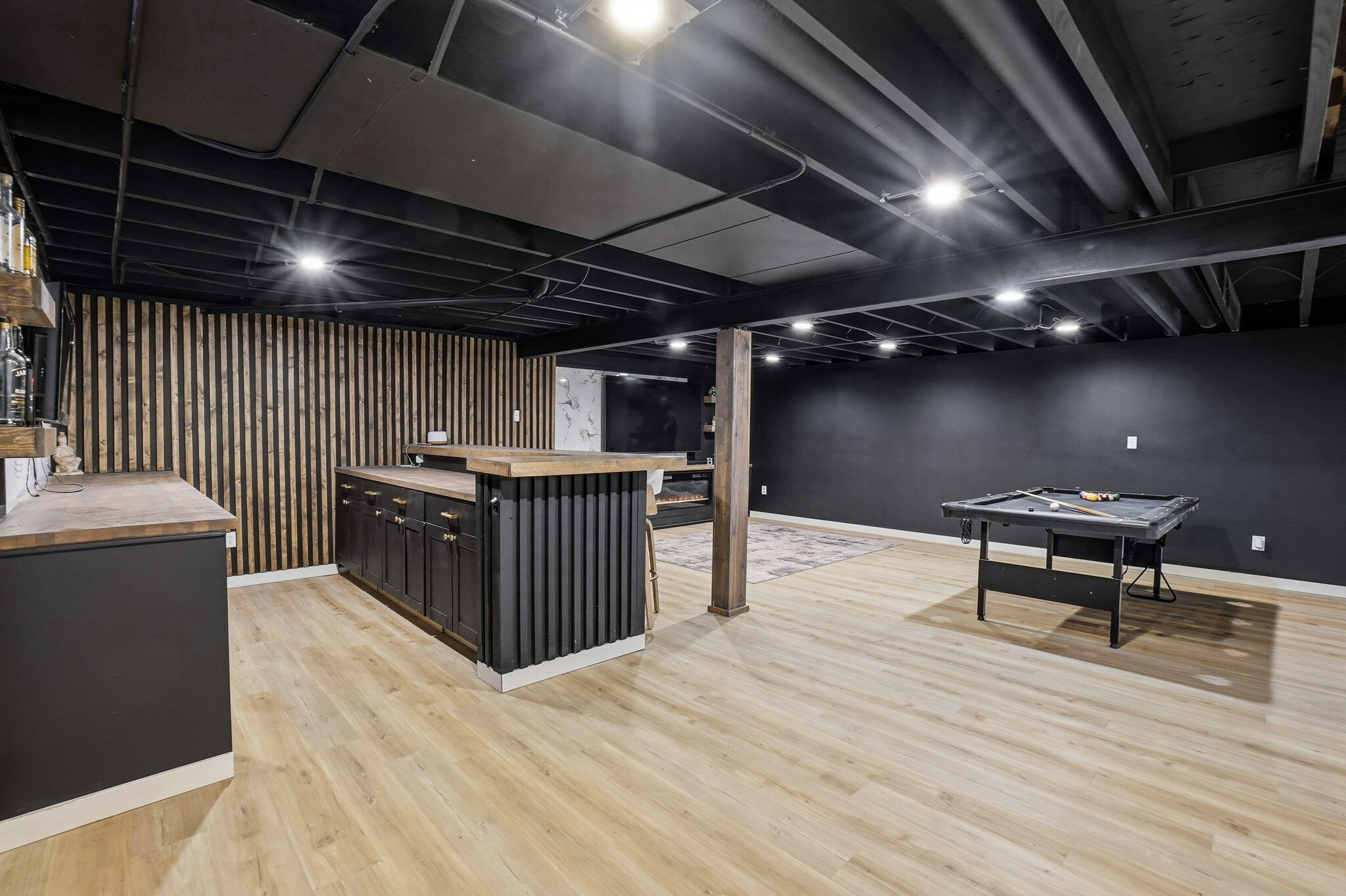 2607 W 60th Drive Unit: W