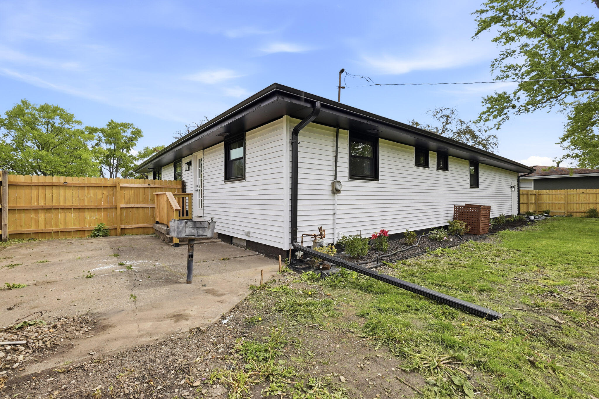 2607 W 60th Drive Unit: W