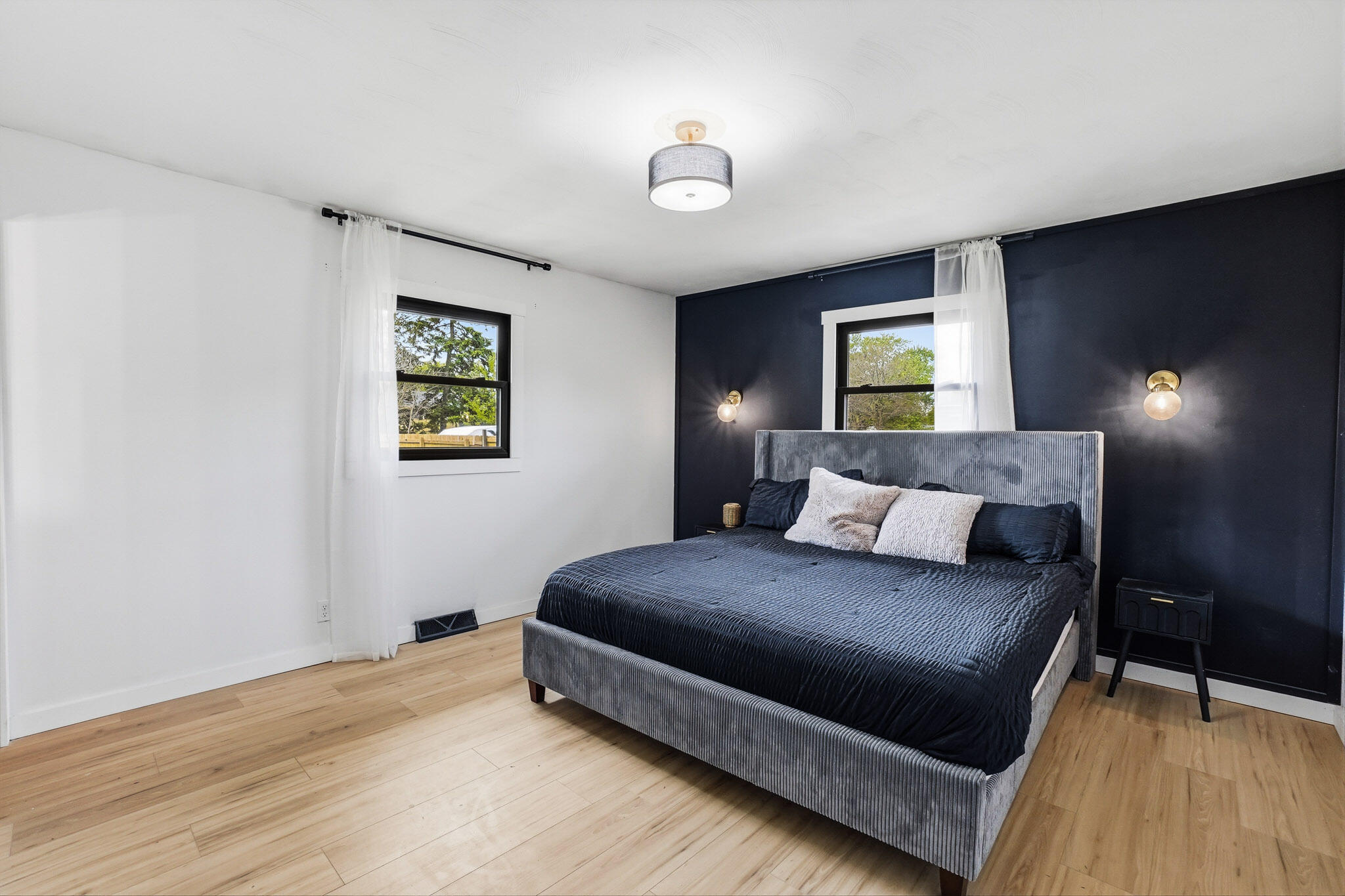 2607 W 60th Drive Unit: W