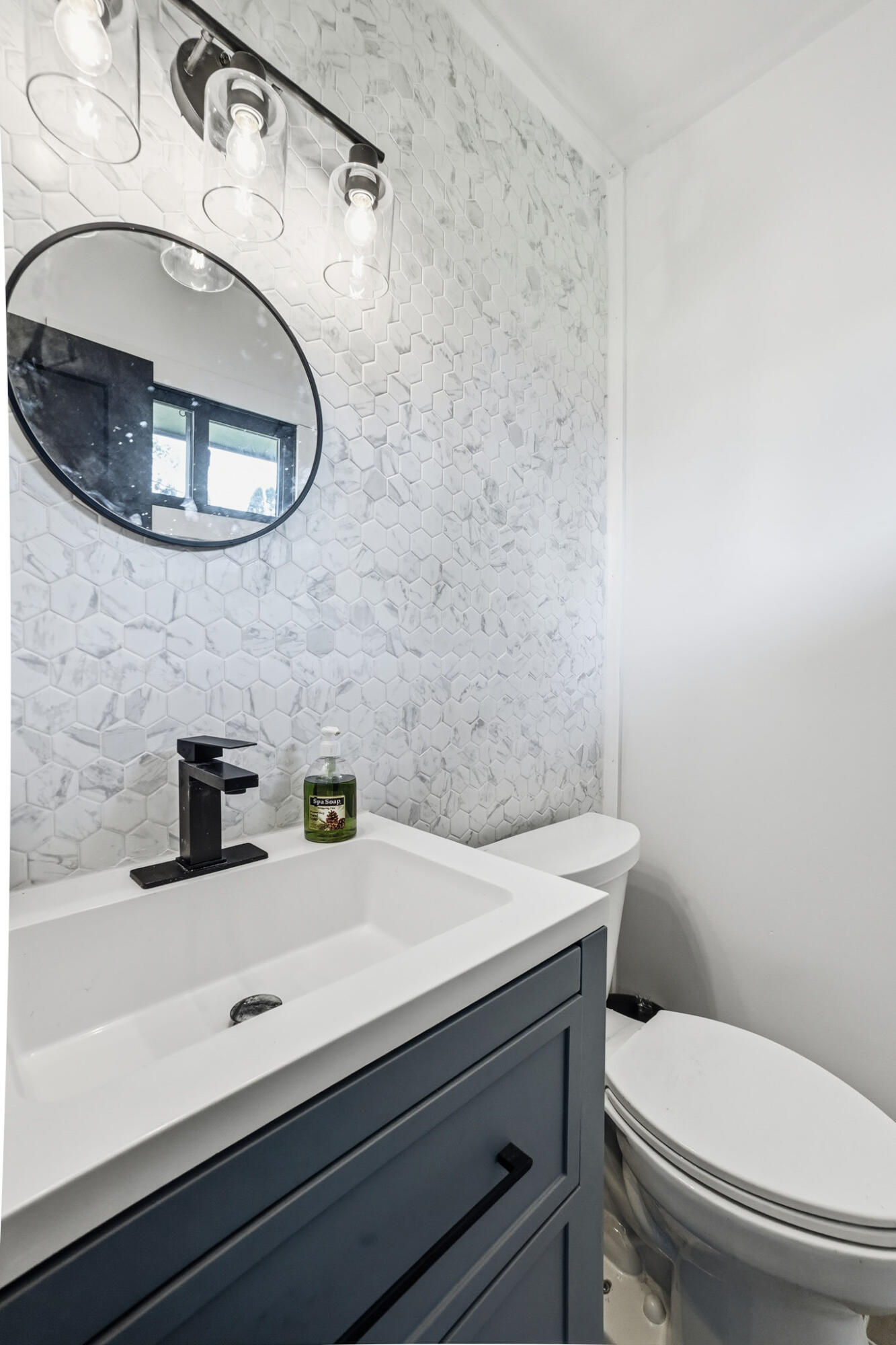 2607 W 60th Drive Unit: W