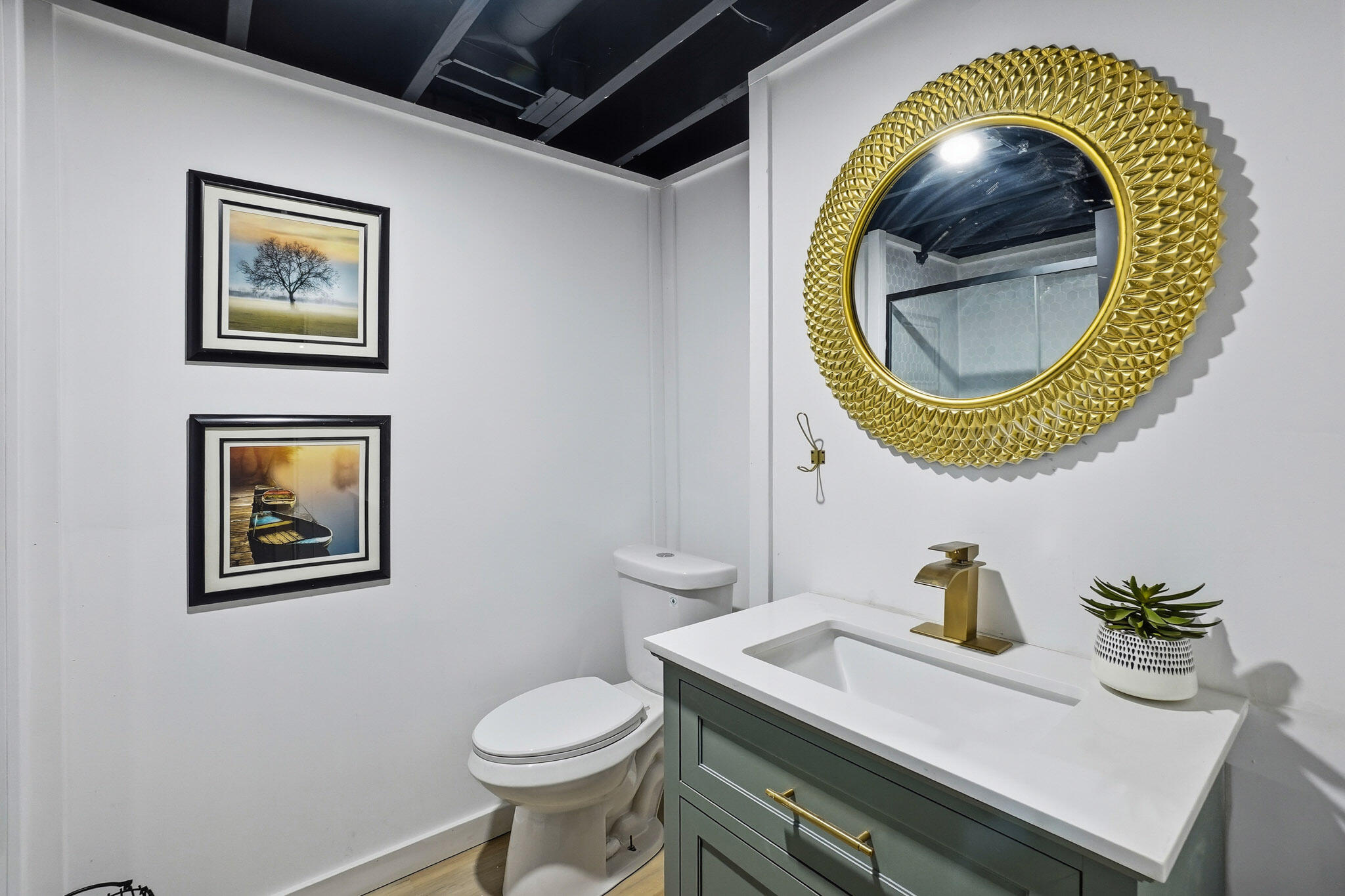 2607 W 60th Drive Unit: W