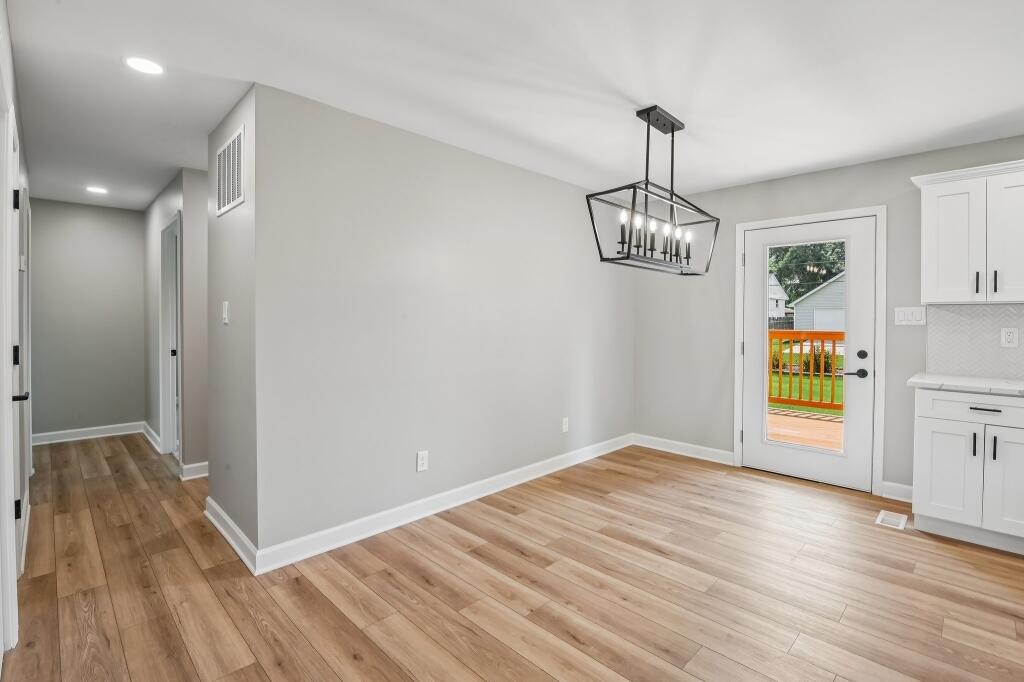 3701 W 79th Place