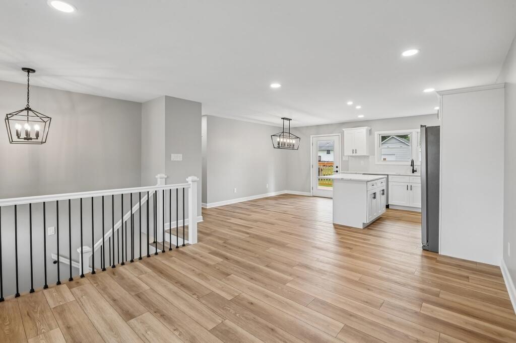 3701 W 79th Place