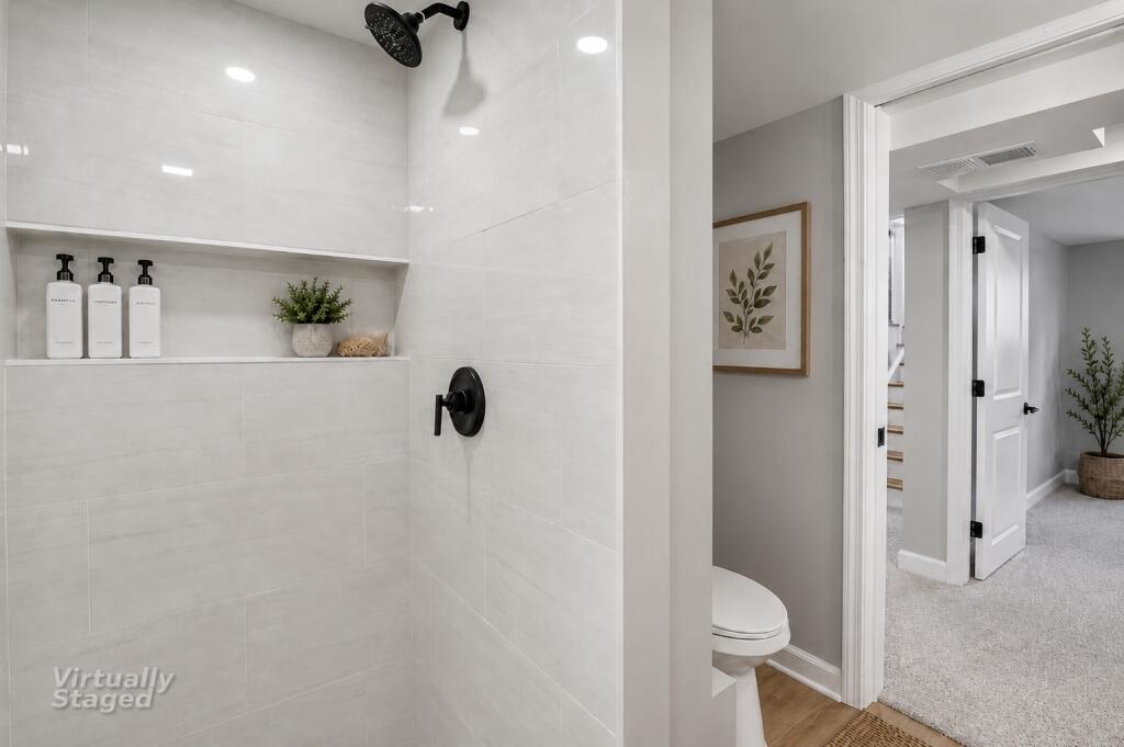 3701 W 79th Place