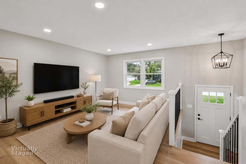 3701 W 79th Place
