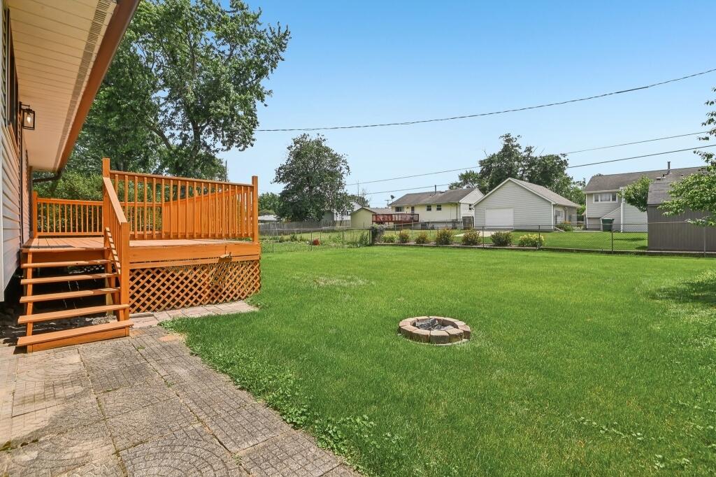 3701 W 79th Place
