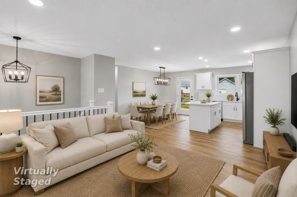 3701 W 79th Place