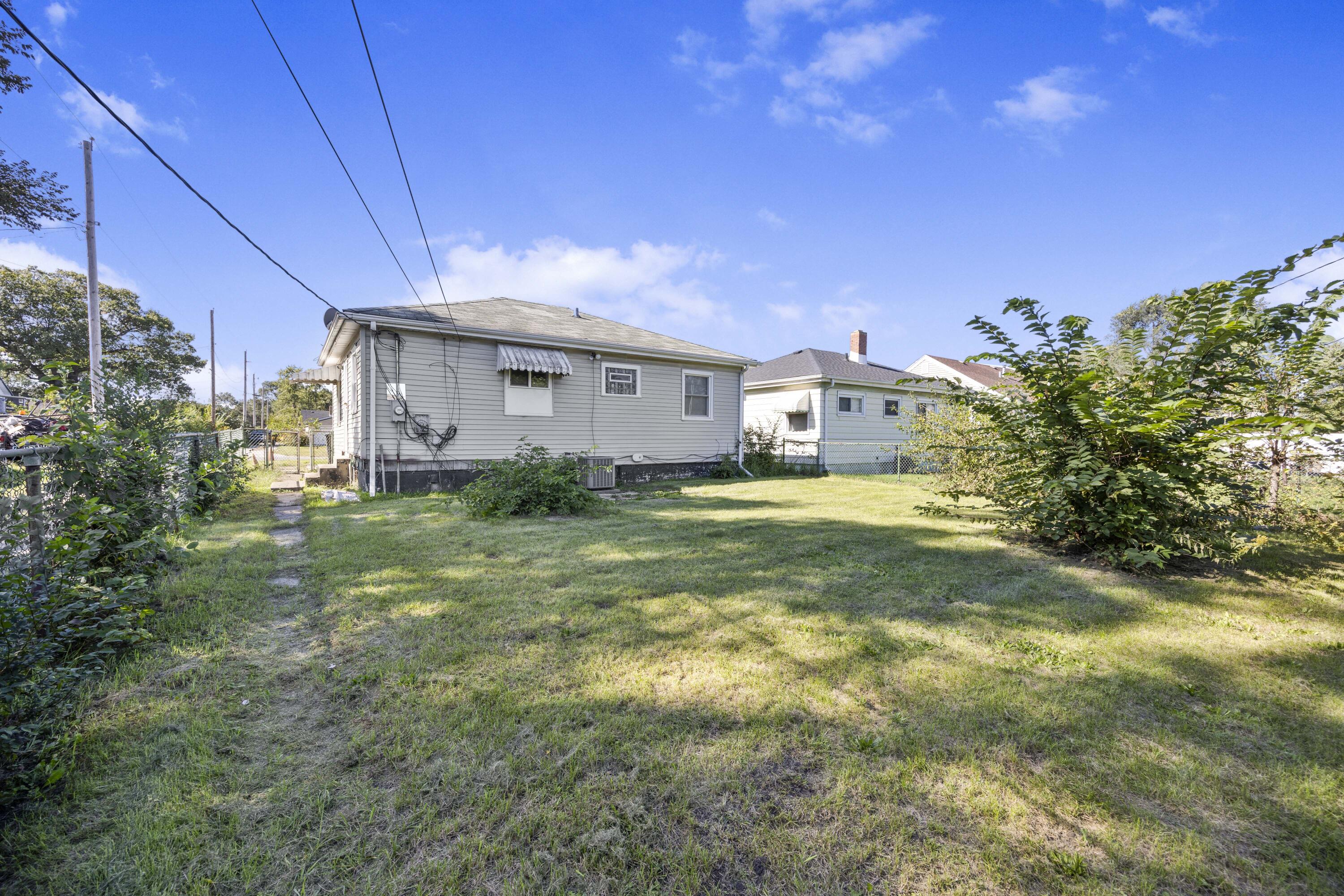 1355 Willard Street