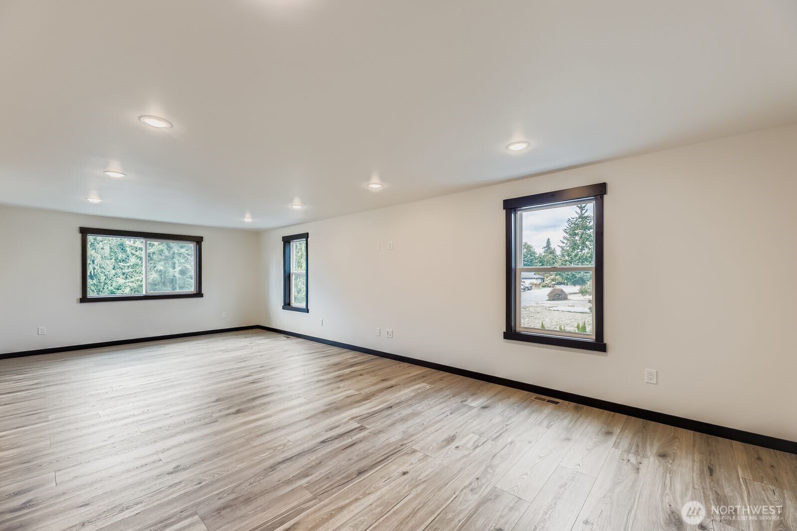2509 Spruce Road