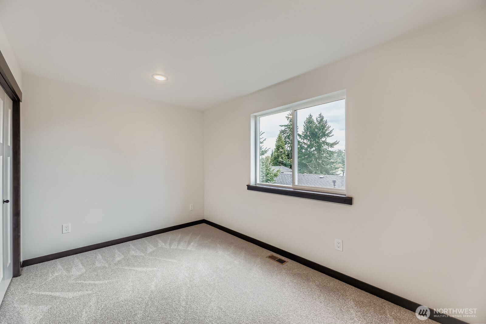 2509 Spruce Road