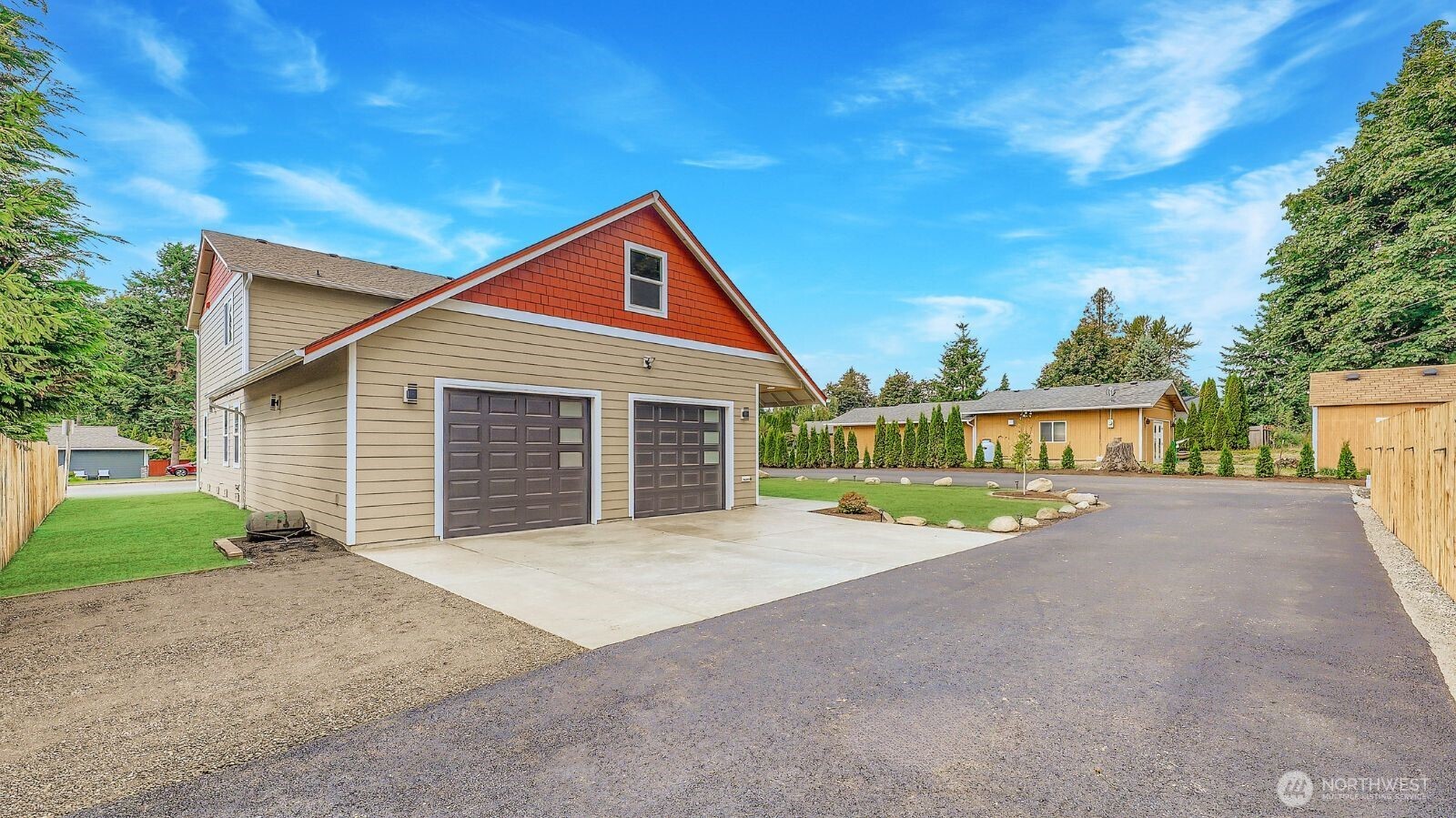 2509 Spruce Road