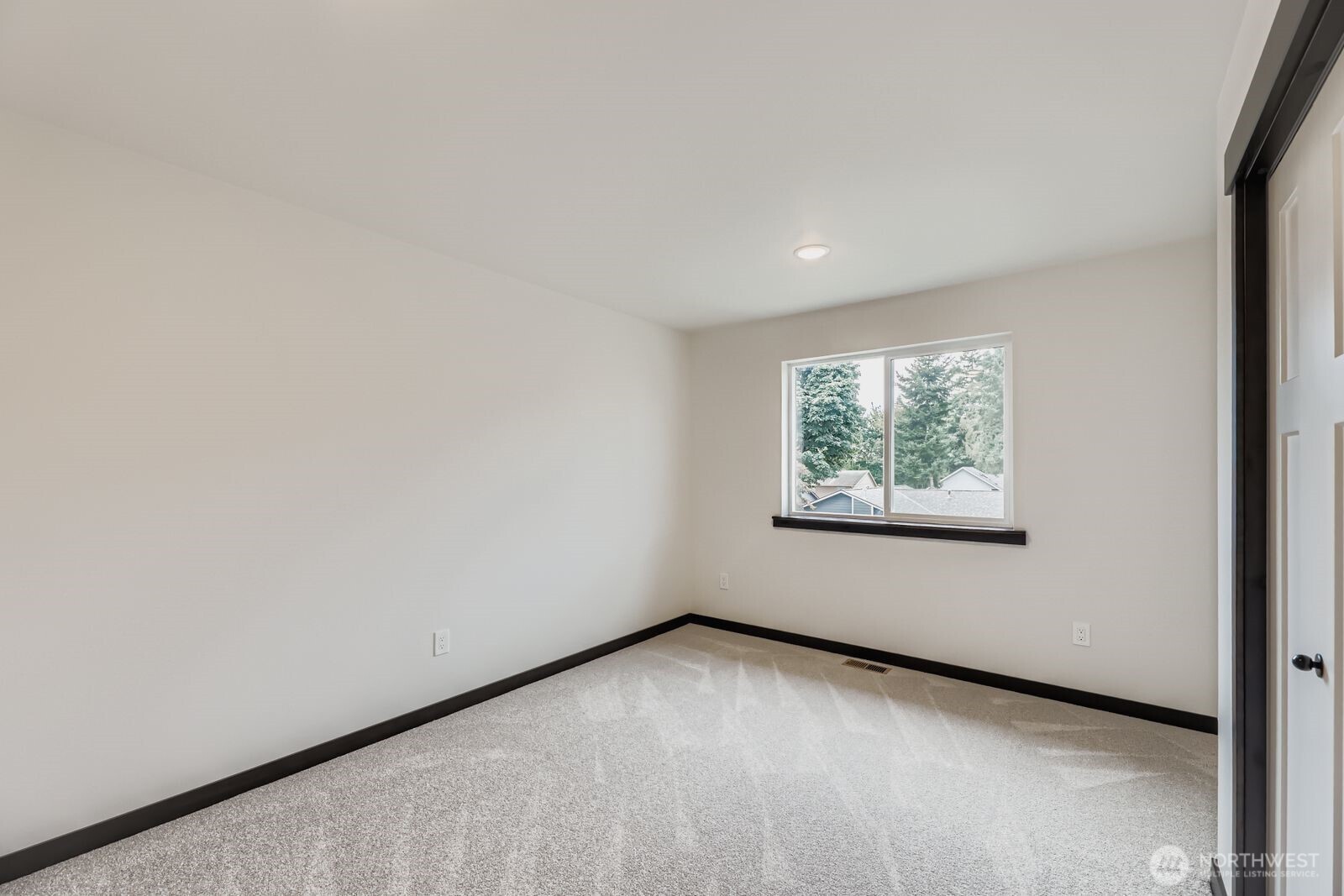 2509 Spruce Road