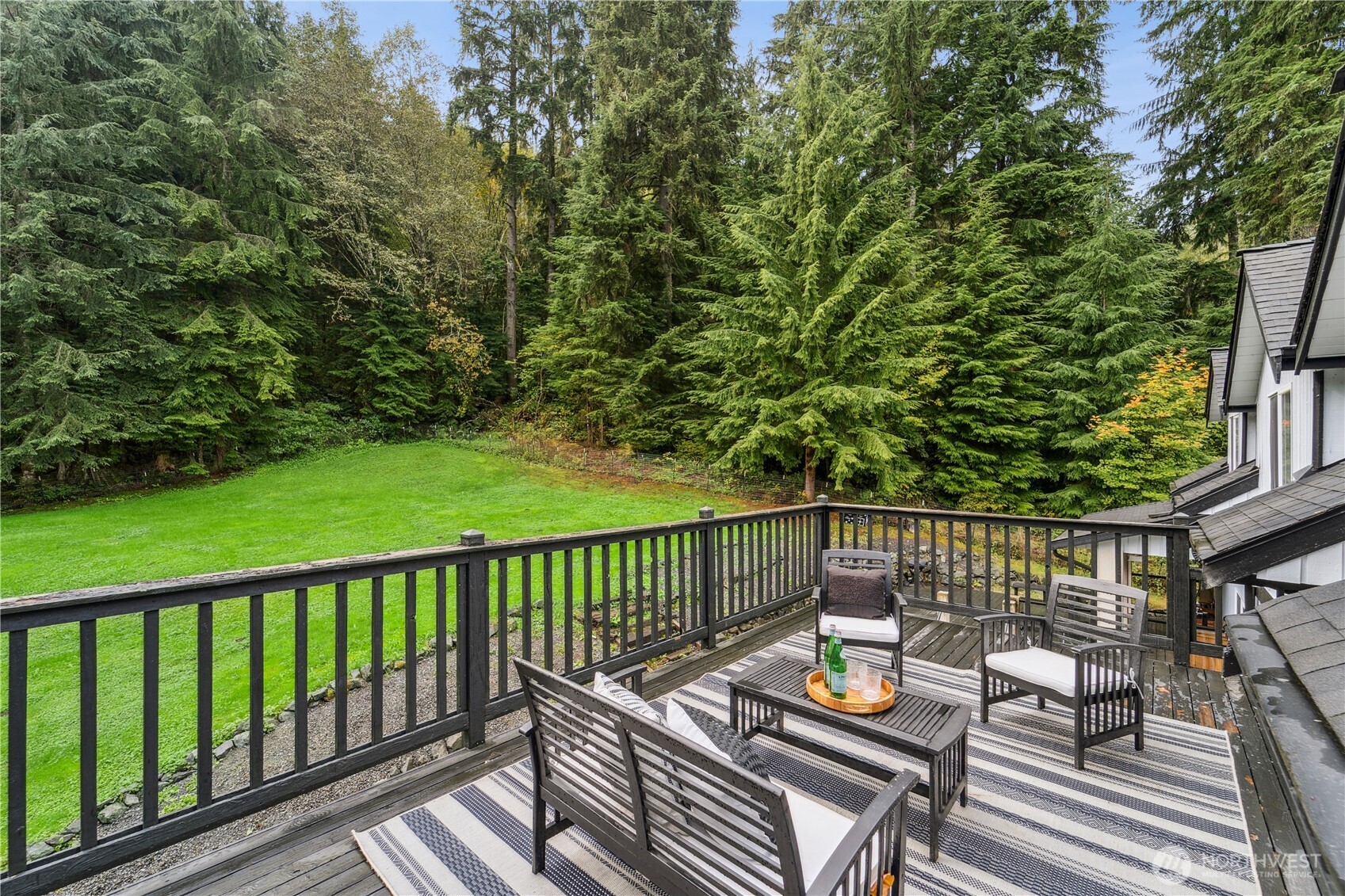 24132 S Lake Roesiger Road