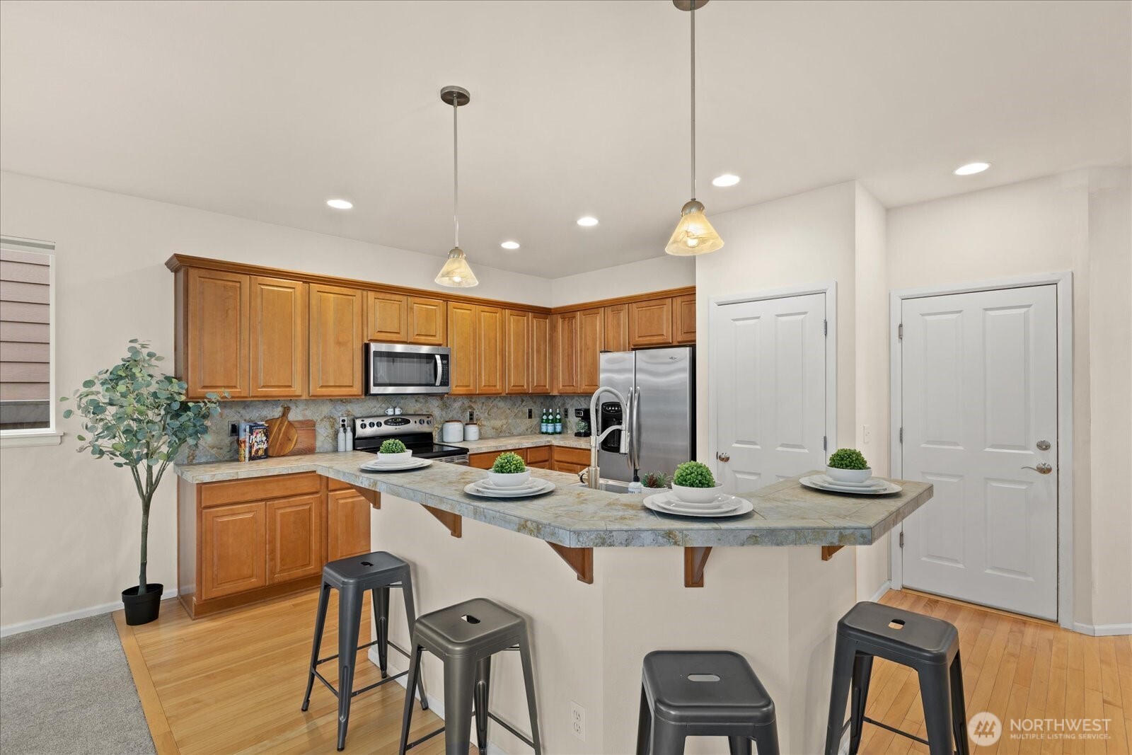 1129 77th Drive SE