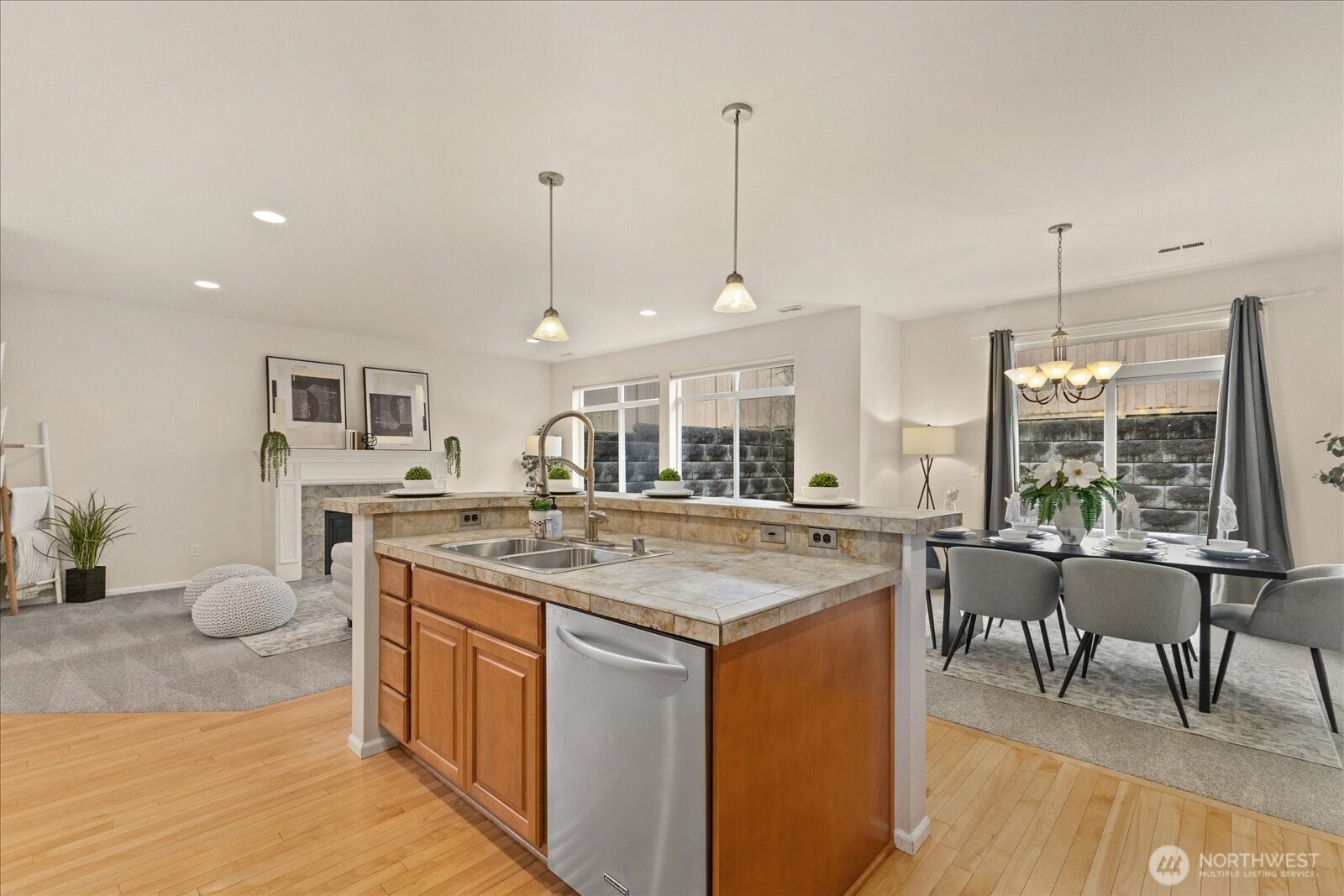 1129 77th Drive SE