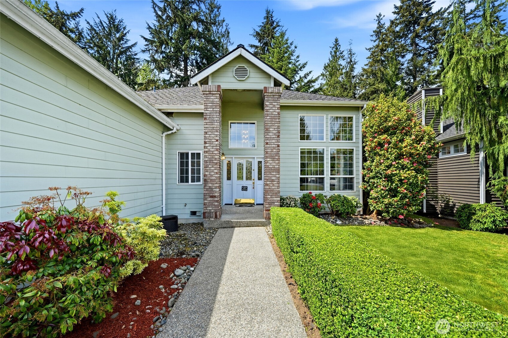 609 108th Place SE
