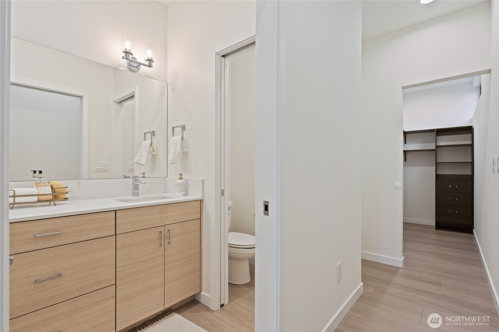 11229 Greenwood Avenue N Unit: A