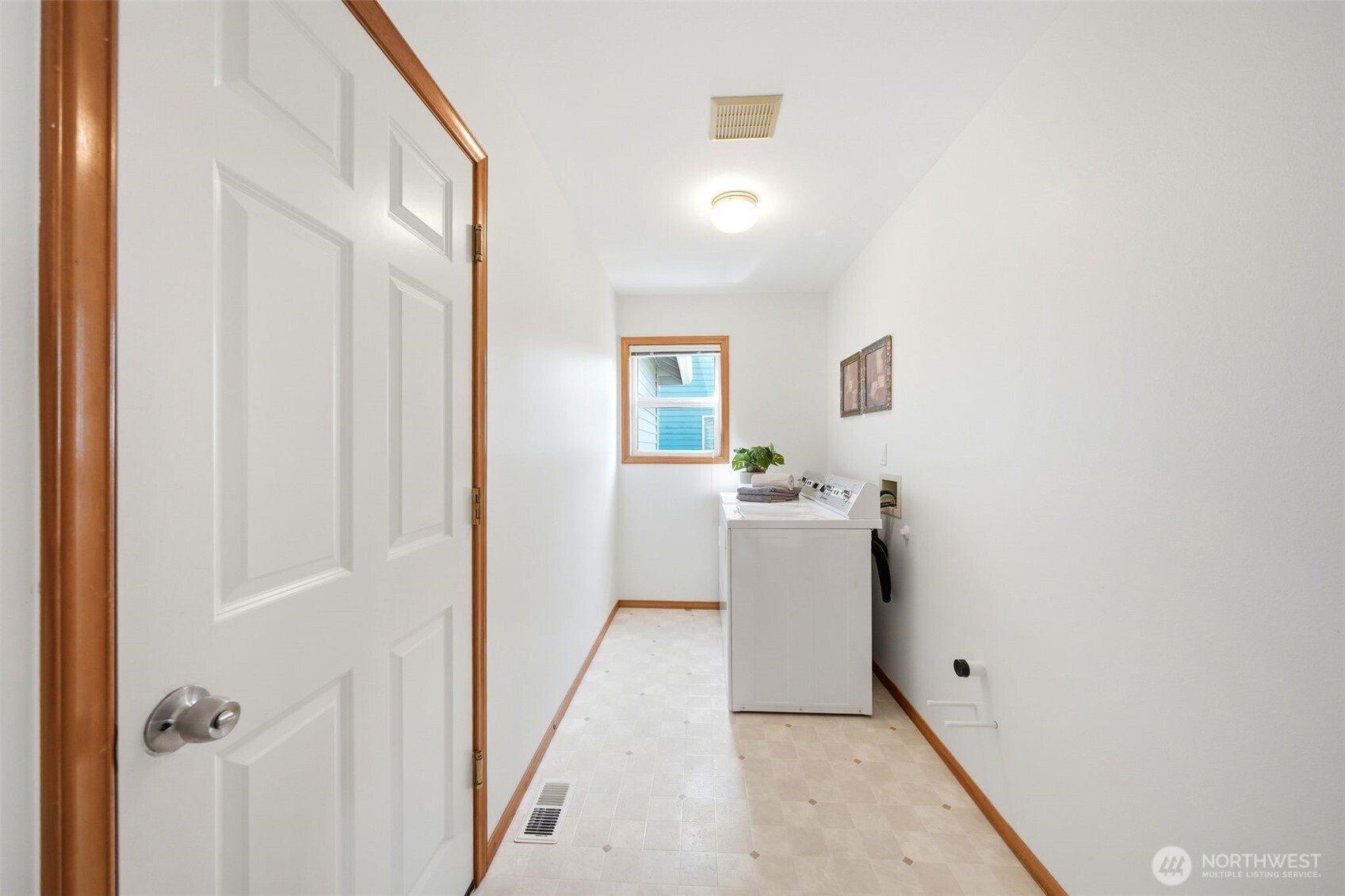 18016 27th Drive SE