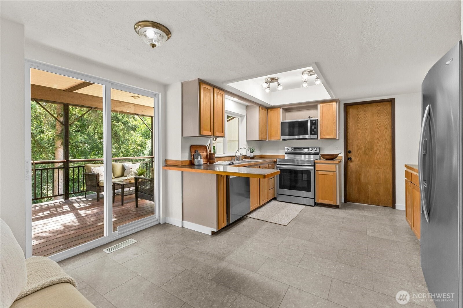 4927 128th Street NE
