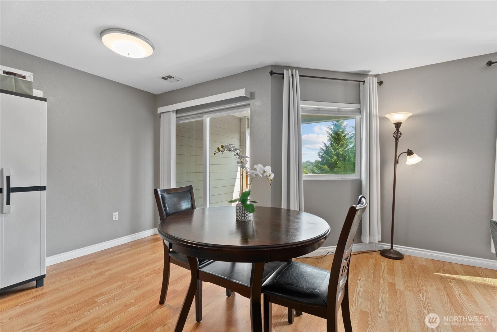 1318 37th Street Unit: 1408