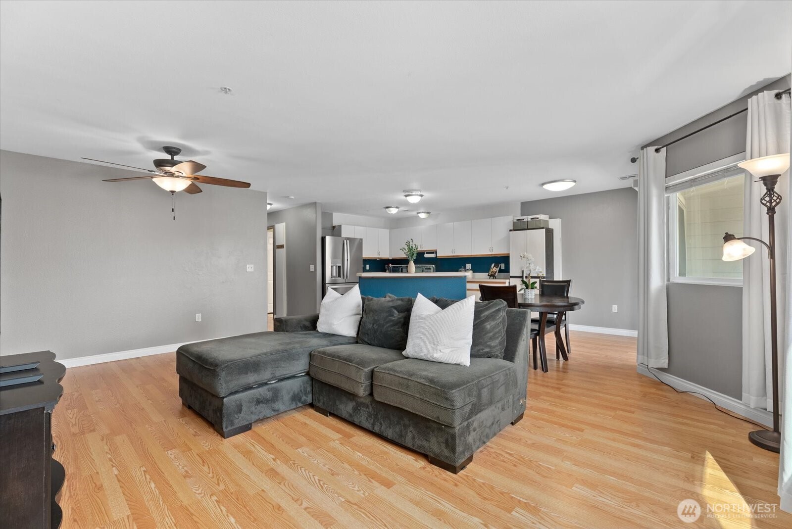 1318 37th Street Unit: 1408
