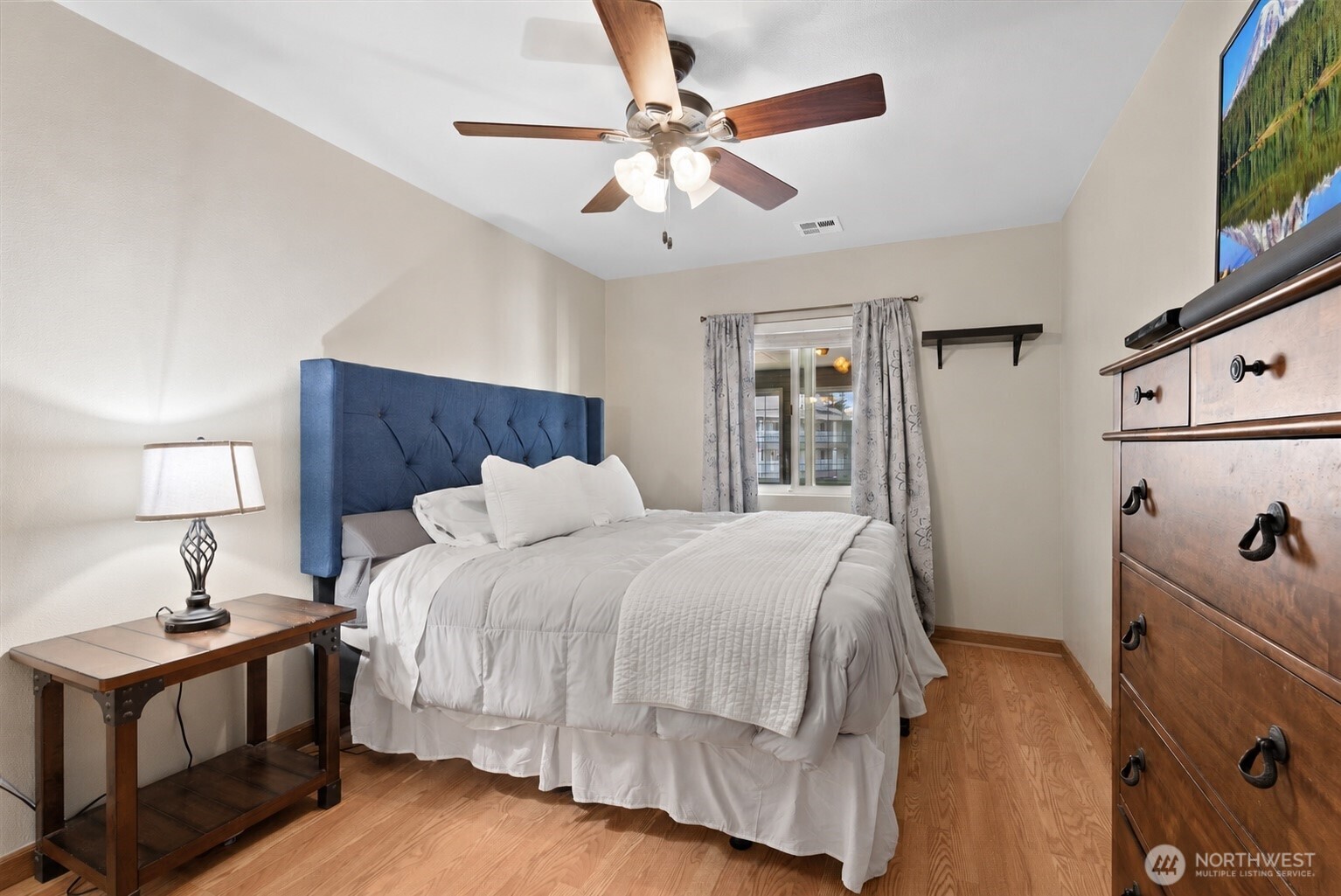 1318 37th Street Unit: 1408