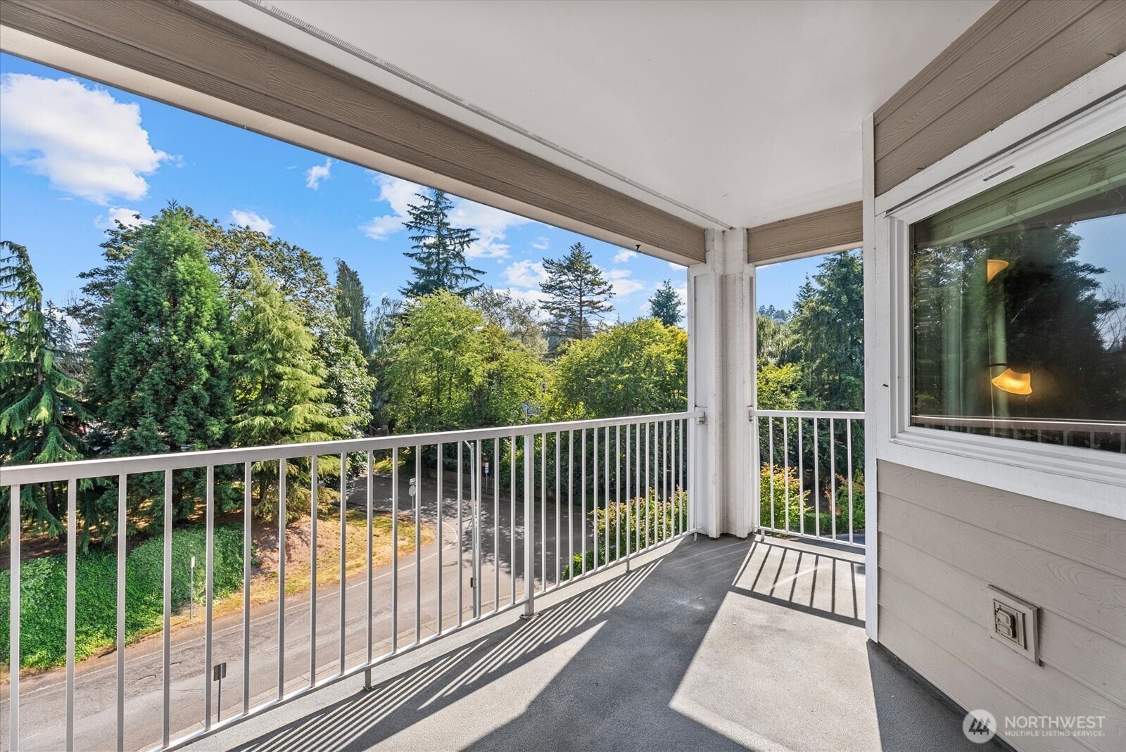 1318 37th Street Unit: 1408