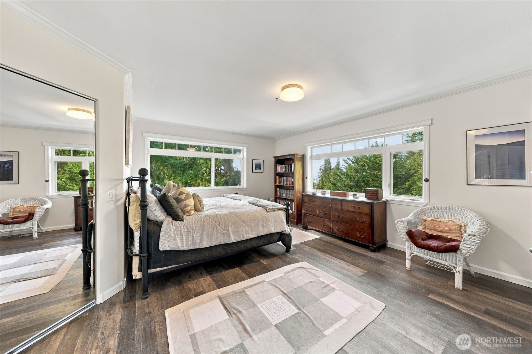 12117 Clearview Drive