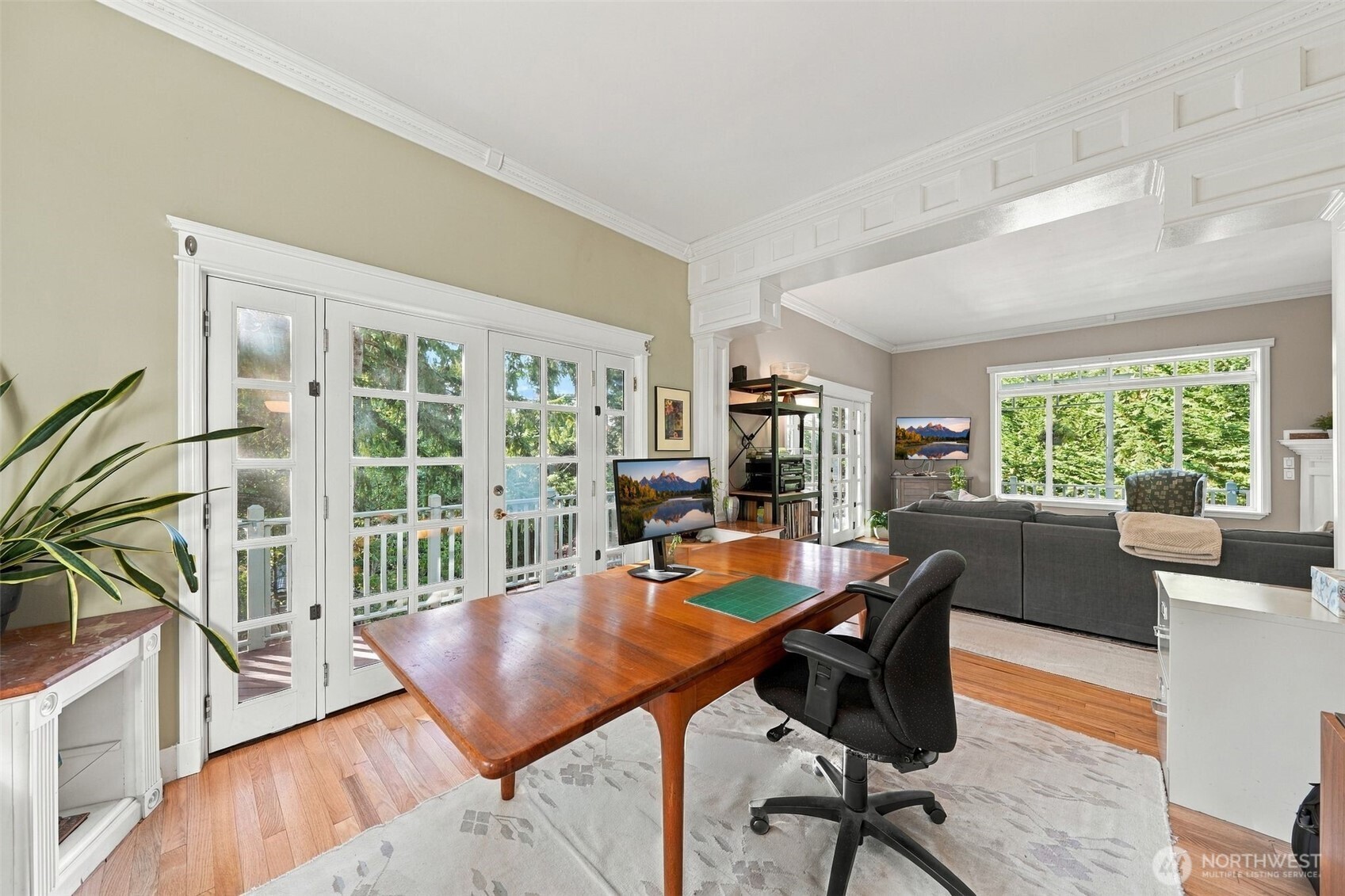 12117 Clearview Drive