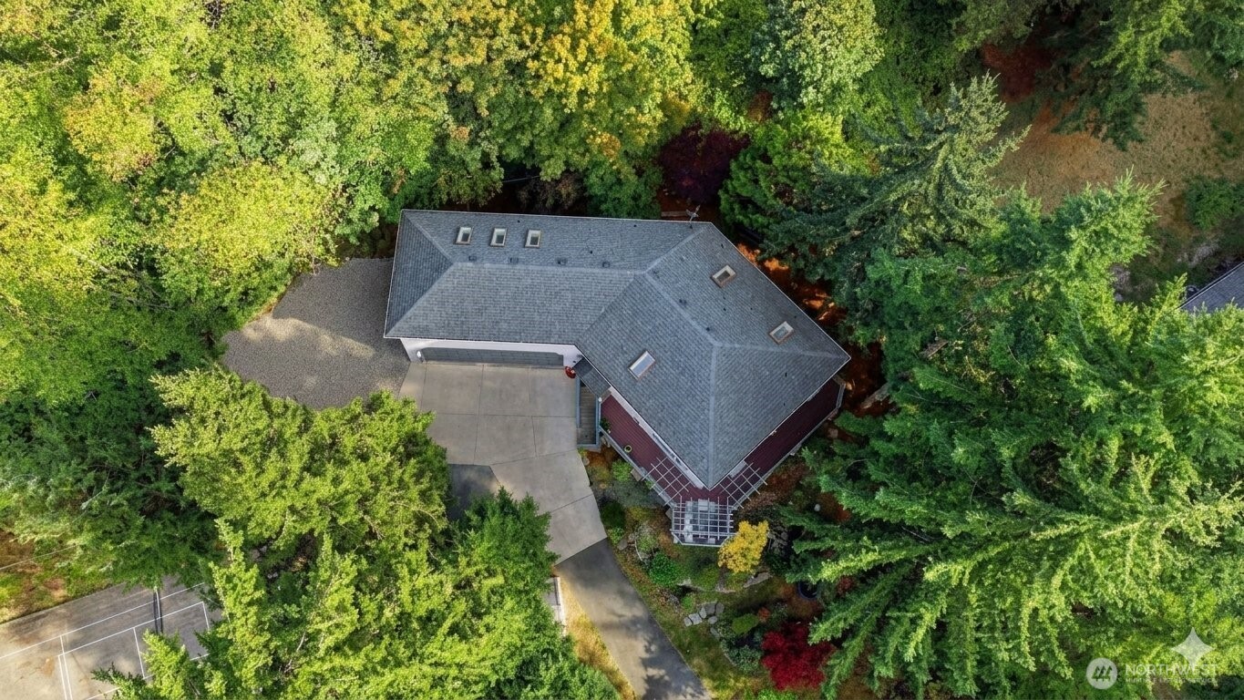 12117 Clearview Drive