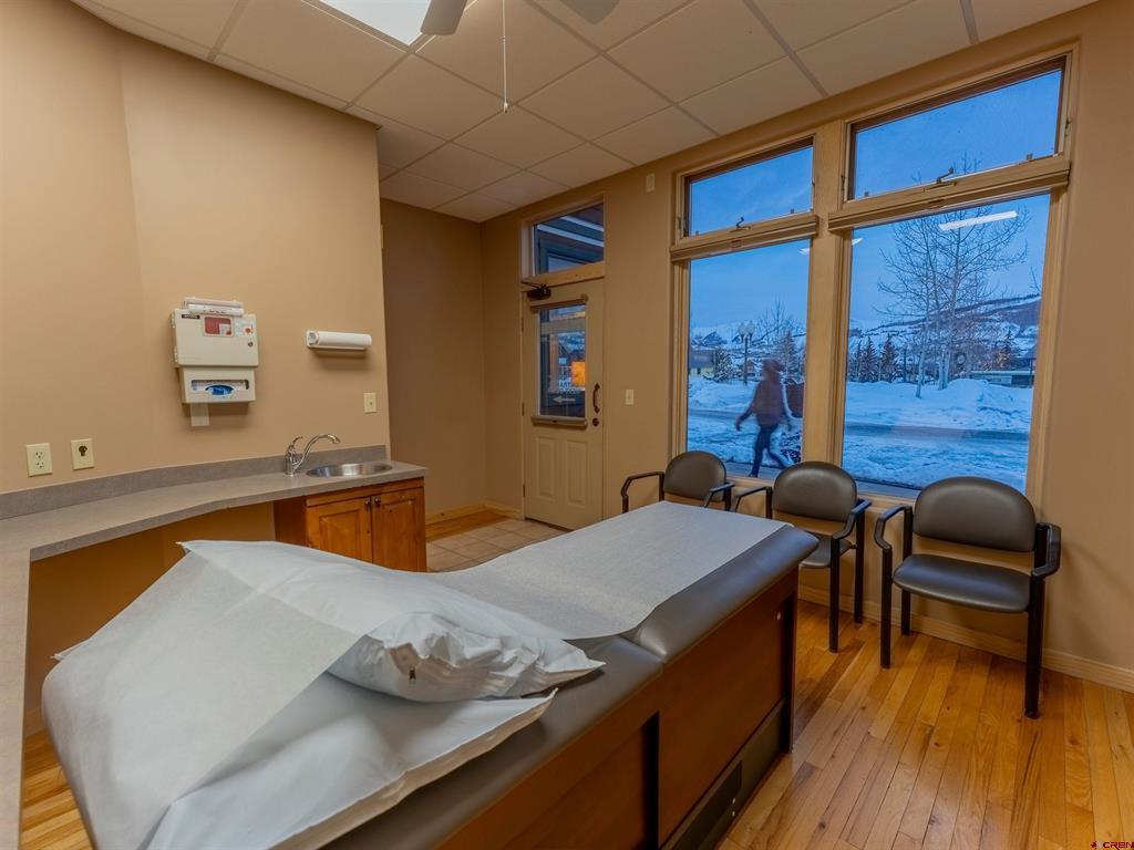 510 Elk Avenue Unit: 1