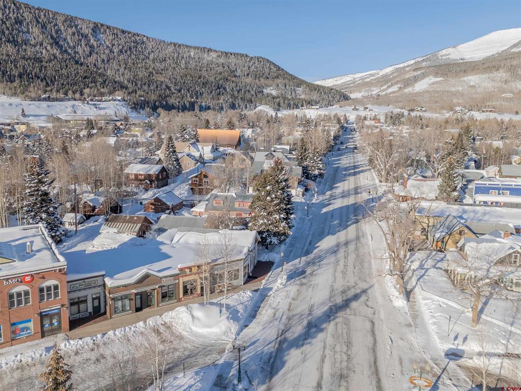 510 Elk Avenue Unit: 1