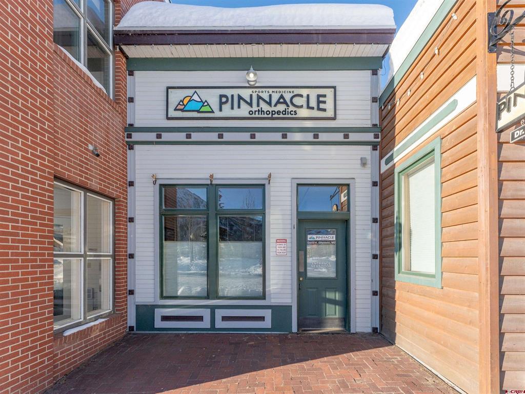 510 Elk Avenue Unit: 1