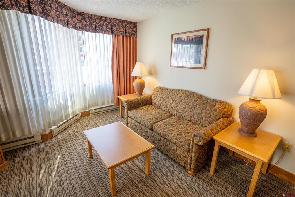 6 Emmons Road Unit: 371