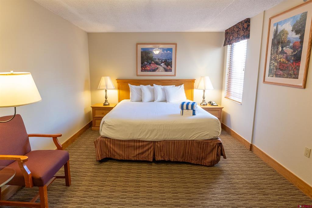 6 Emmons Road Unit: 371