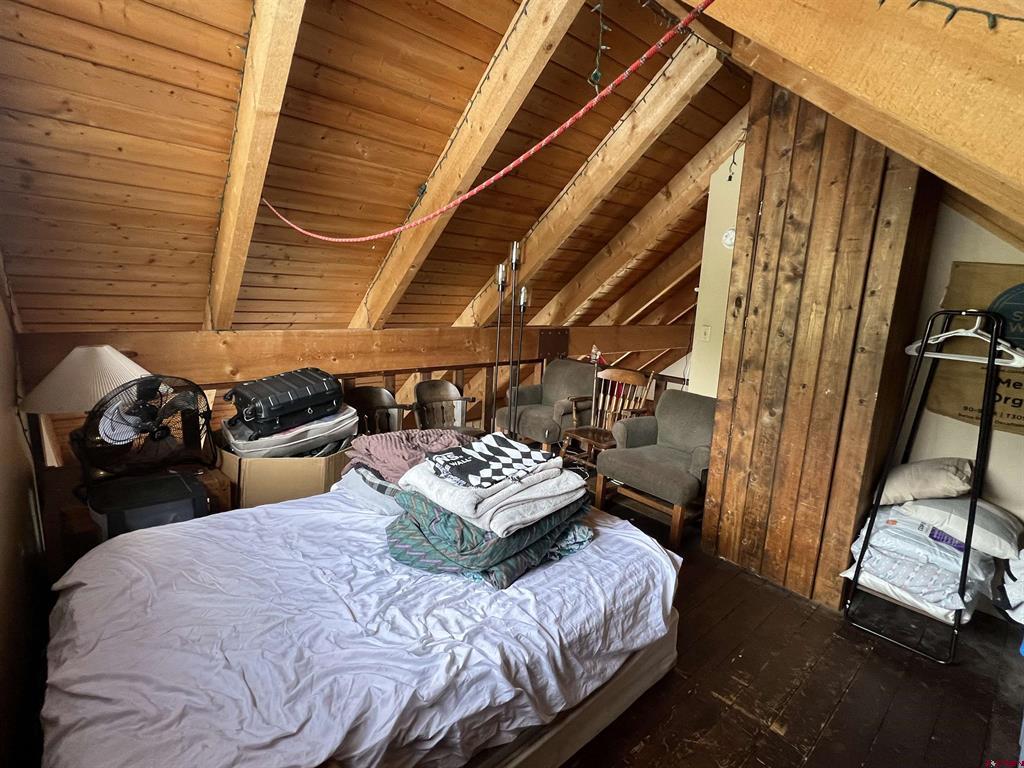 715 Whiterock Avenue Unit: B