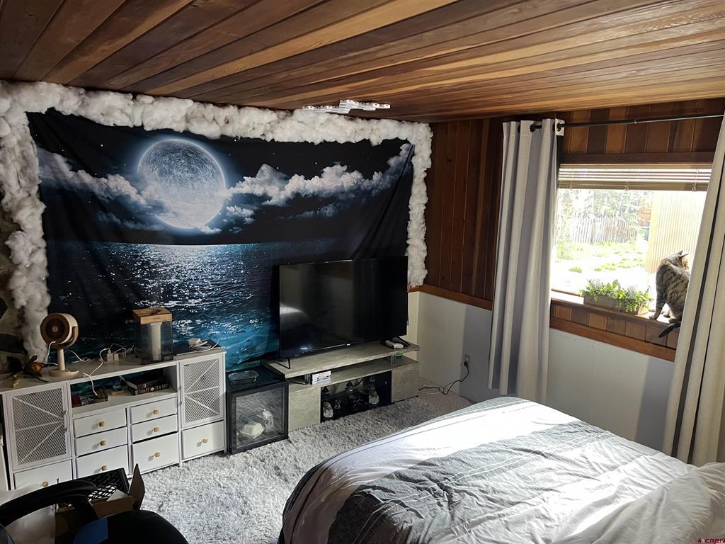 715 Whiterock Avenue Unit: B