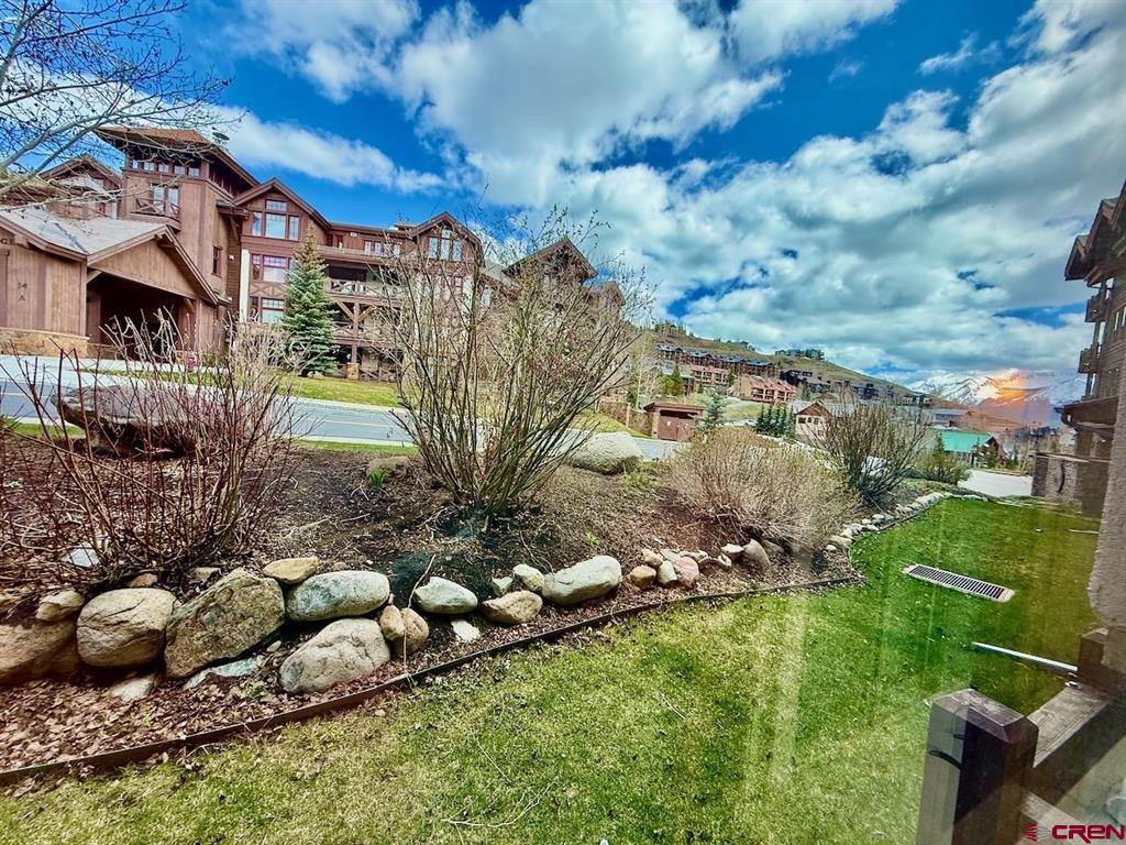 9 Hunter Hill Road Unit: 104