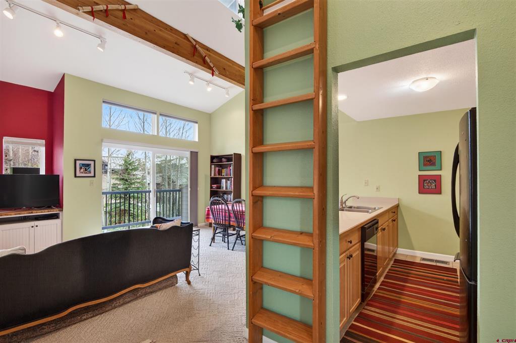 17 Castle Road Unit: 3